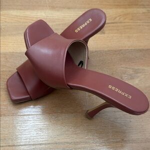 Express Women's Rust/ maroon  Heeled Mules
